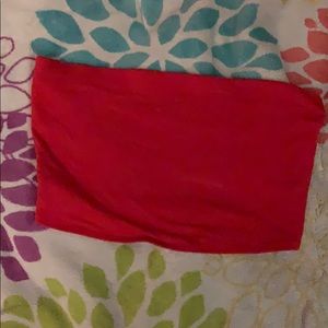 Red strapless crop bandeau